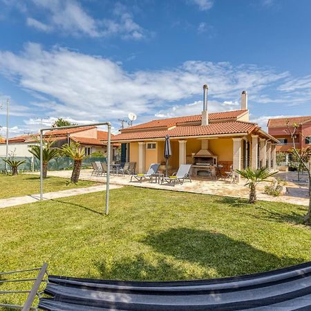 הוילה אצ'ארבי La Casa Di Eleni מראה חיצוני תמונה