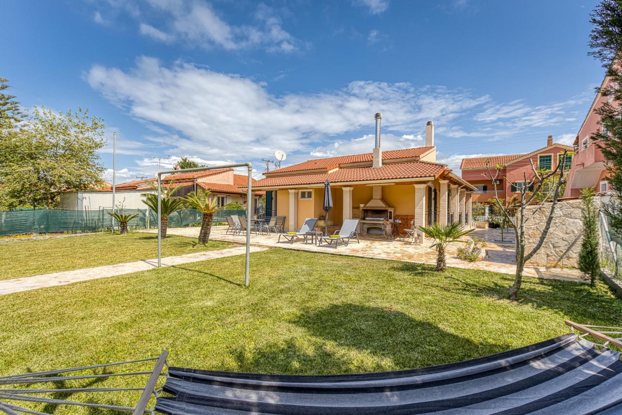 הוילה אצ'ארבי La Casa Di Eleni מראה חיצוני תמונה
