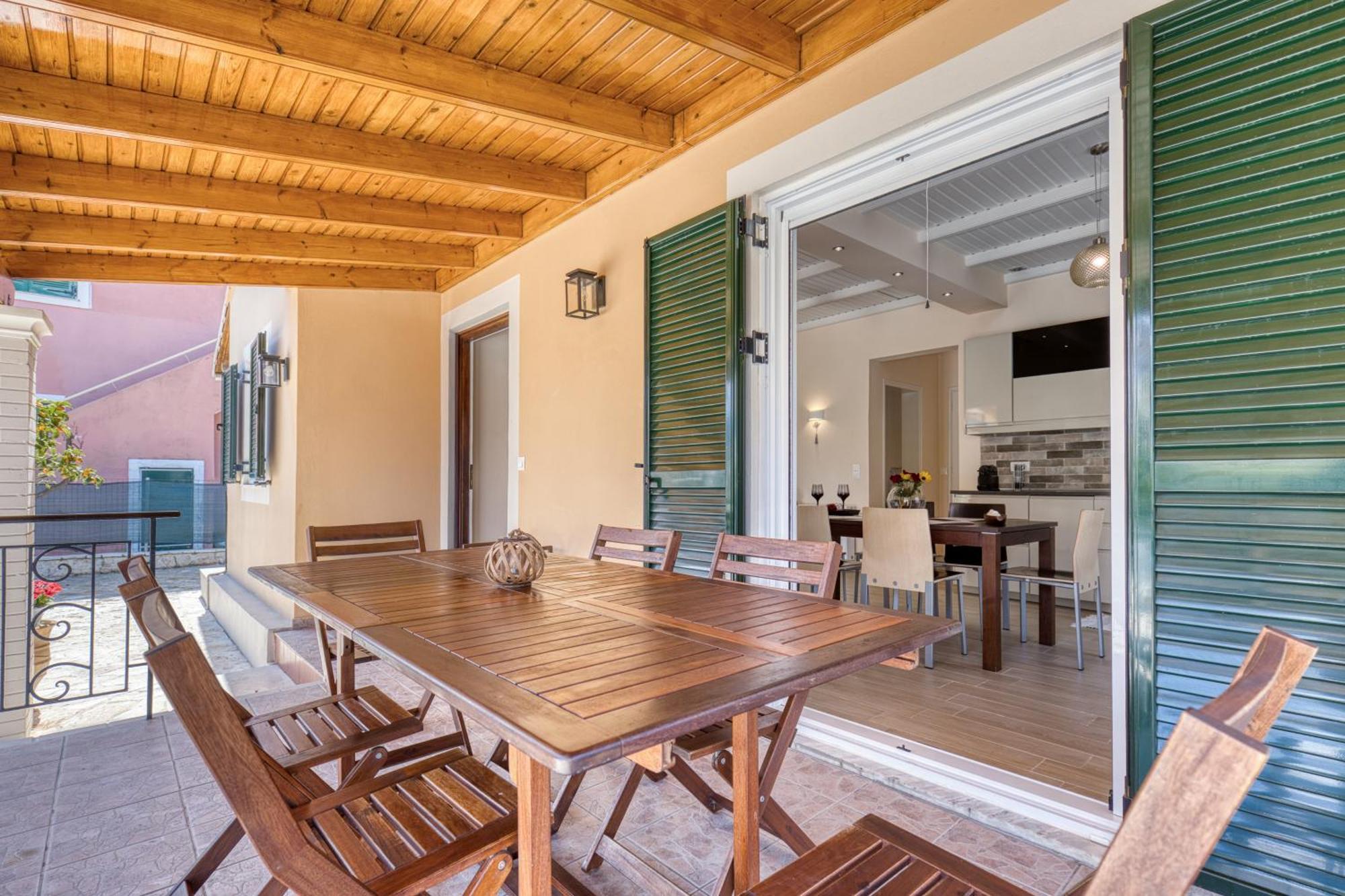 הוילה אצ'ארבי La Casa Di Eleni מראה חיצוני תמונה
