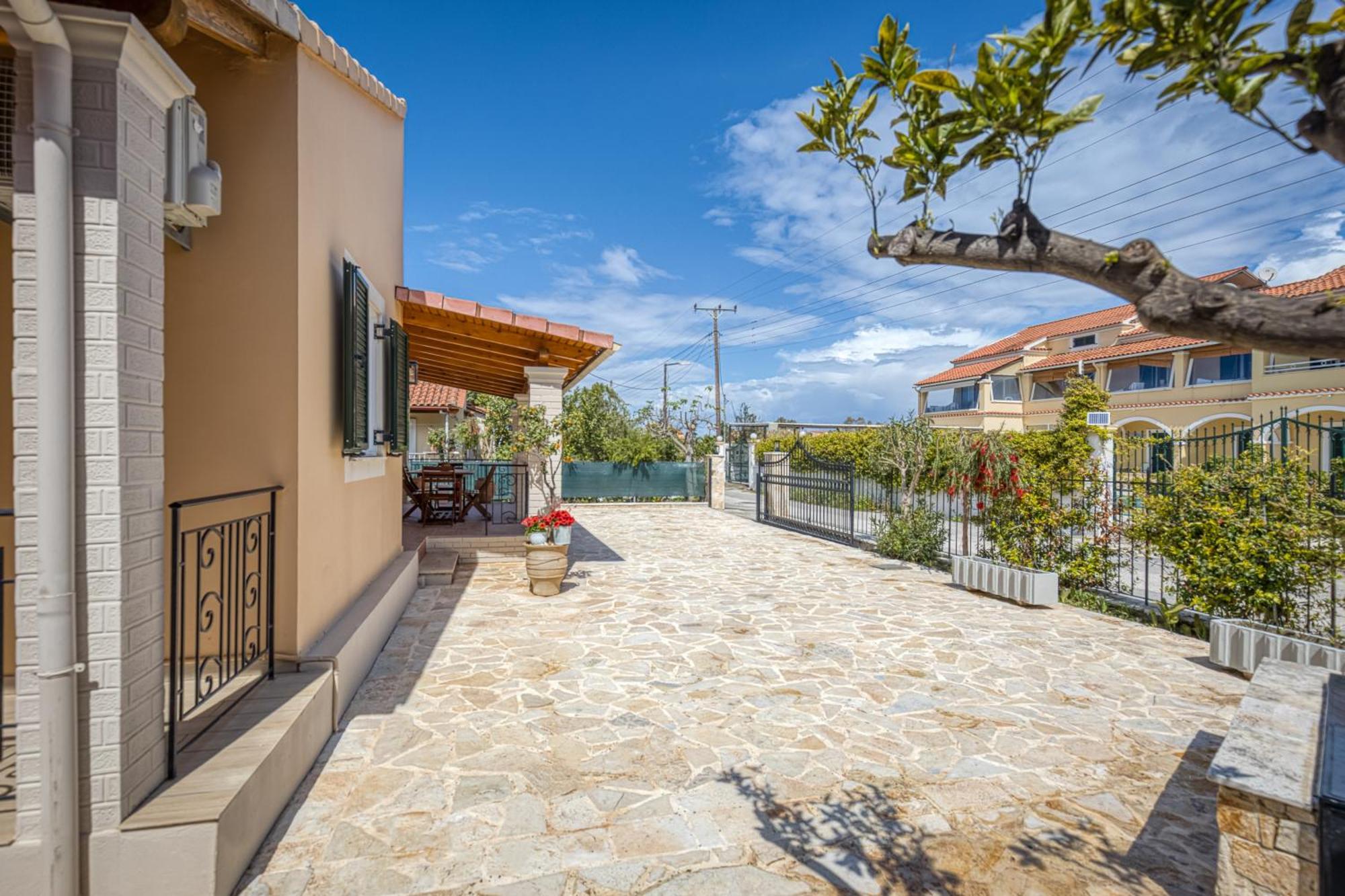 הוילה אצ'ארבי La Casa Di Eleni מראה חיצוני תמונה