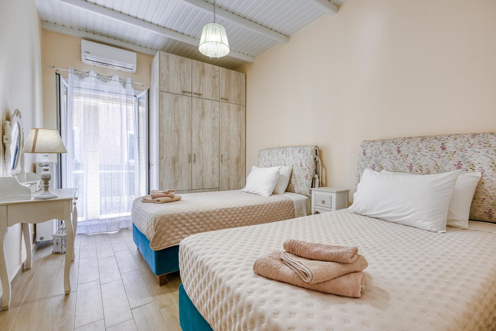 הוילה אצ'ארבי La Casa Di Eleni מראה חיצוני תמונה
